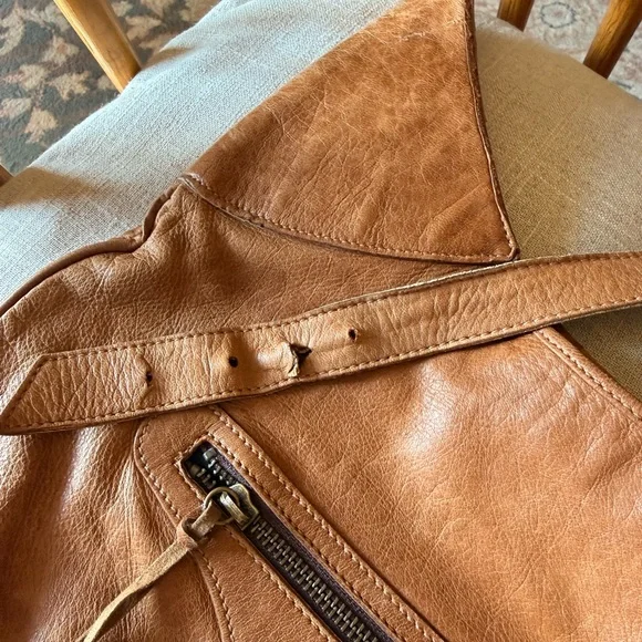 BALENCIAGA S02 Caramel Flat Brass Hobo Moto Bag, Chevre Leather - Rare & HTF - Picture 6 of 16